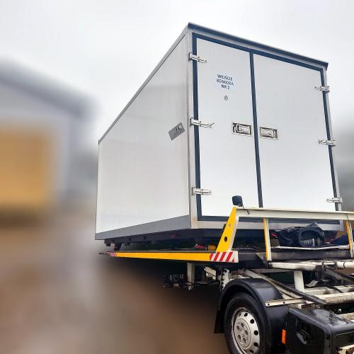 Loading of the container for transport